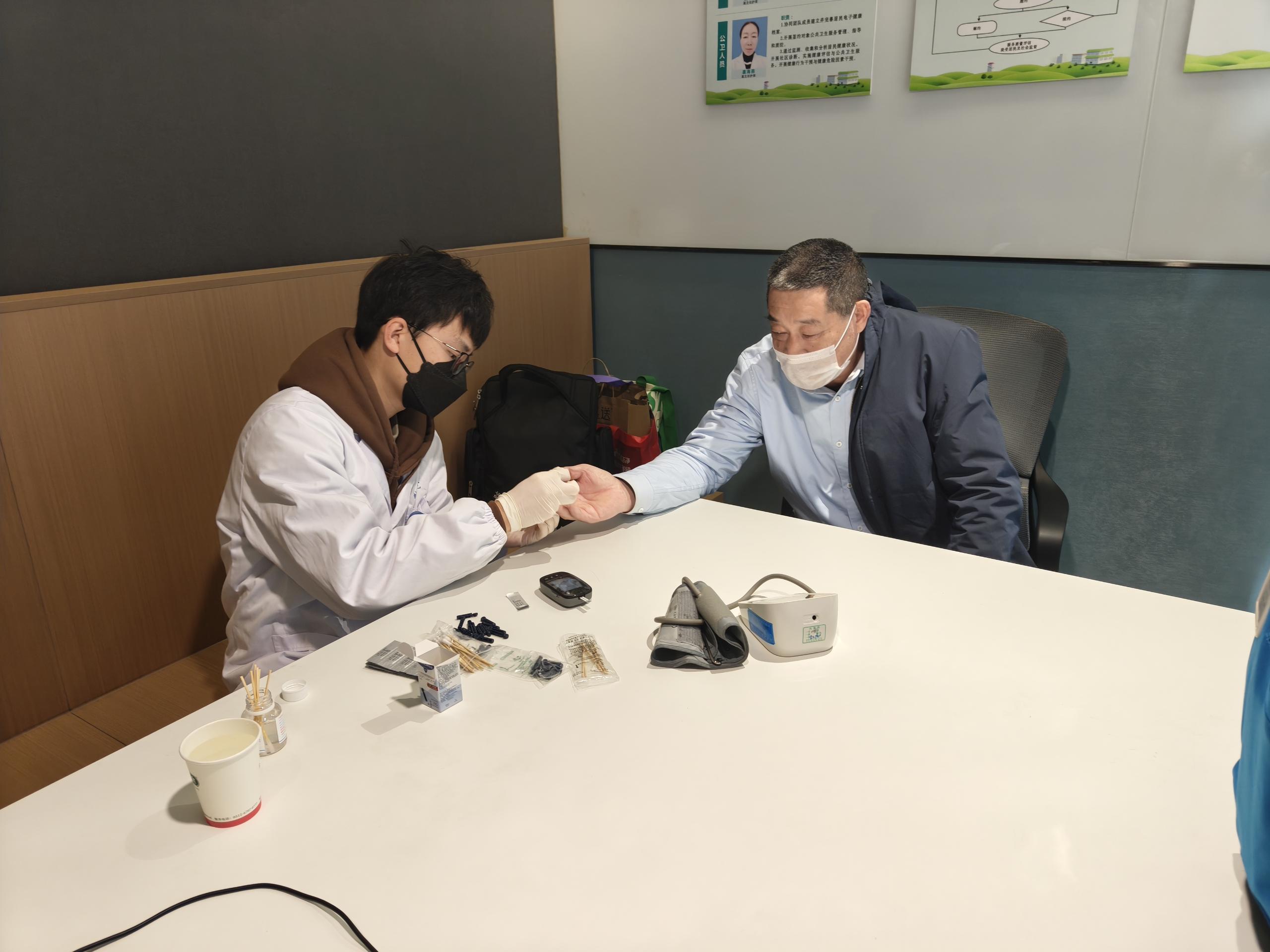 健康服务零距离，暖心关怀到身边——金记食品“家医工作室”正式启动并举行首次义诊活动