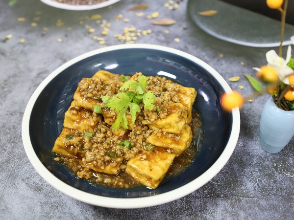 舌尖上的老相食——家常爆浆豆腐
