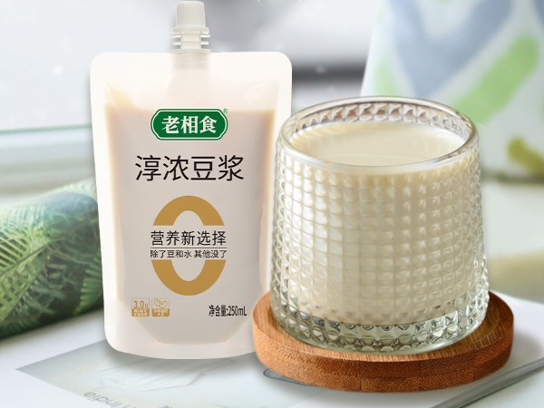小雪丨麻辣豆浆干丝