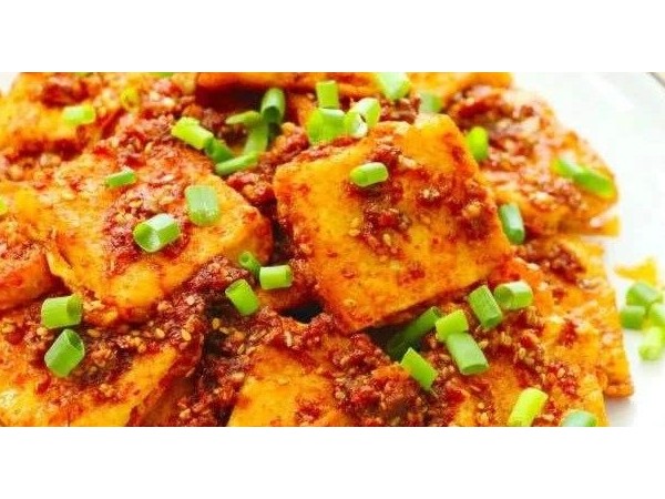 老相食厨房|完胜路边摊！干净又卫生！香煎孜然豆腐！