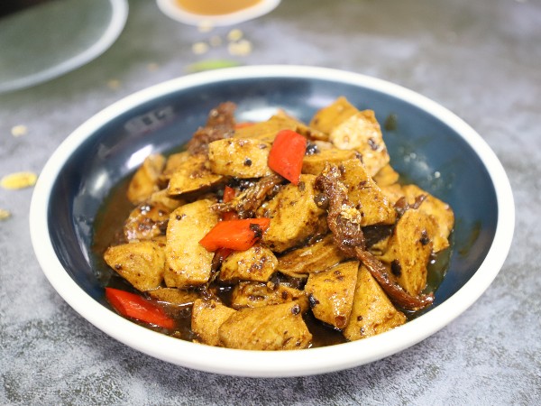 金记大厨房丨豆豉鲮鱼烧素肠