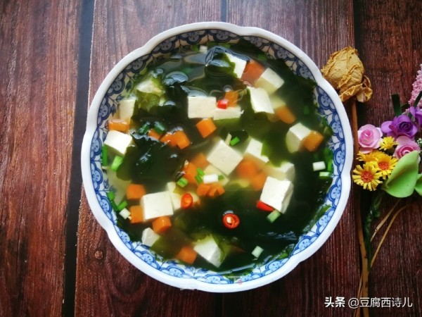 一碗减脂暖汤，唤醒你的工作状态